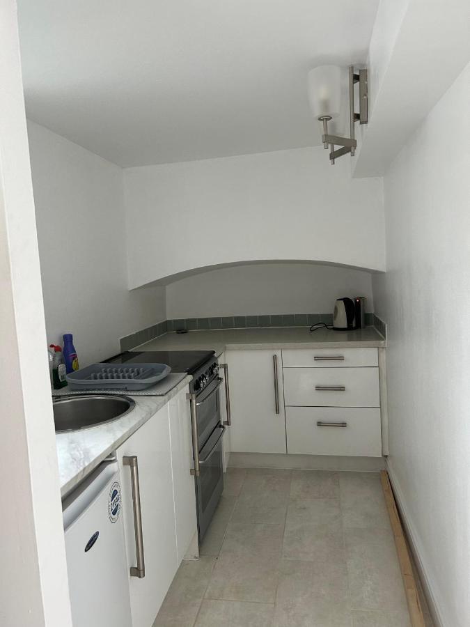 West Kensington Apartment ลอนดอน ภายนอก รูปภาพ